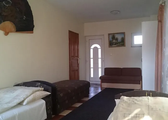 Margareta Apartmanhaz 3*